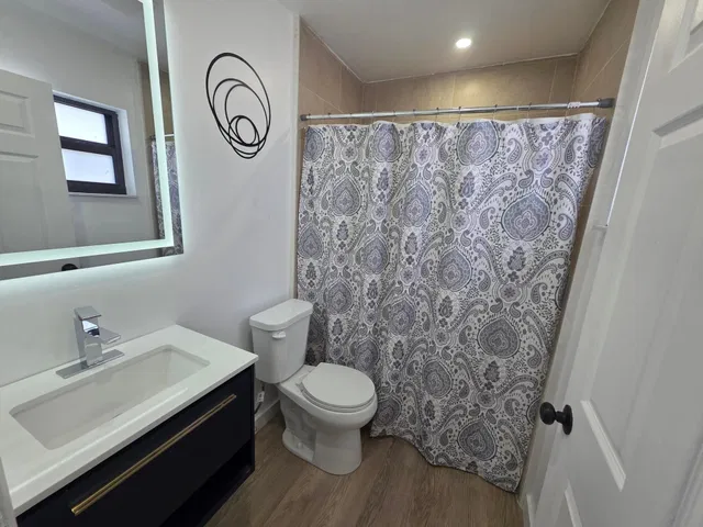 Residence photo 5
