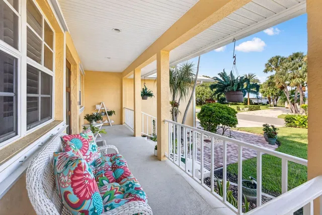 Residence photo 91