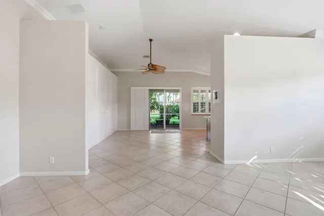 Residence photo 9