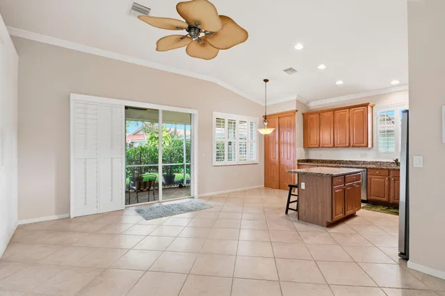 Residence photo 19
