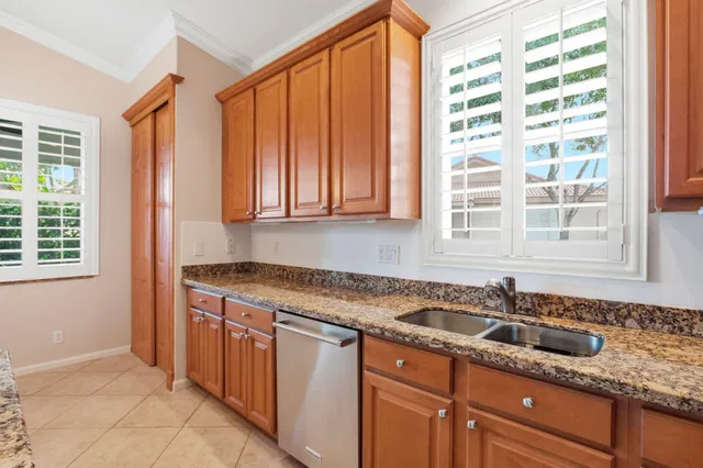 Residence photo 25
