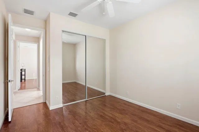 Residence photo 32