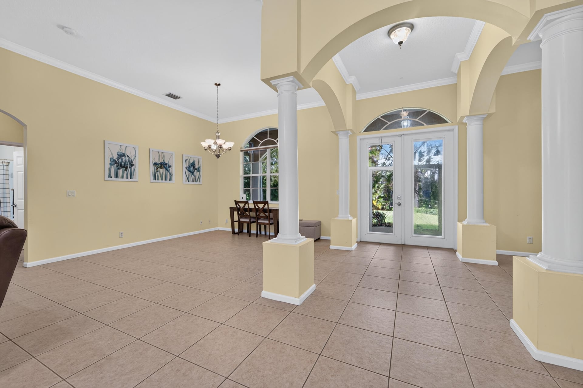 Residence photo 8