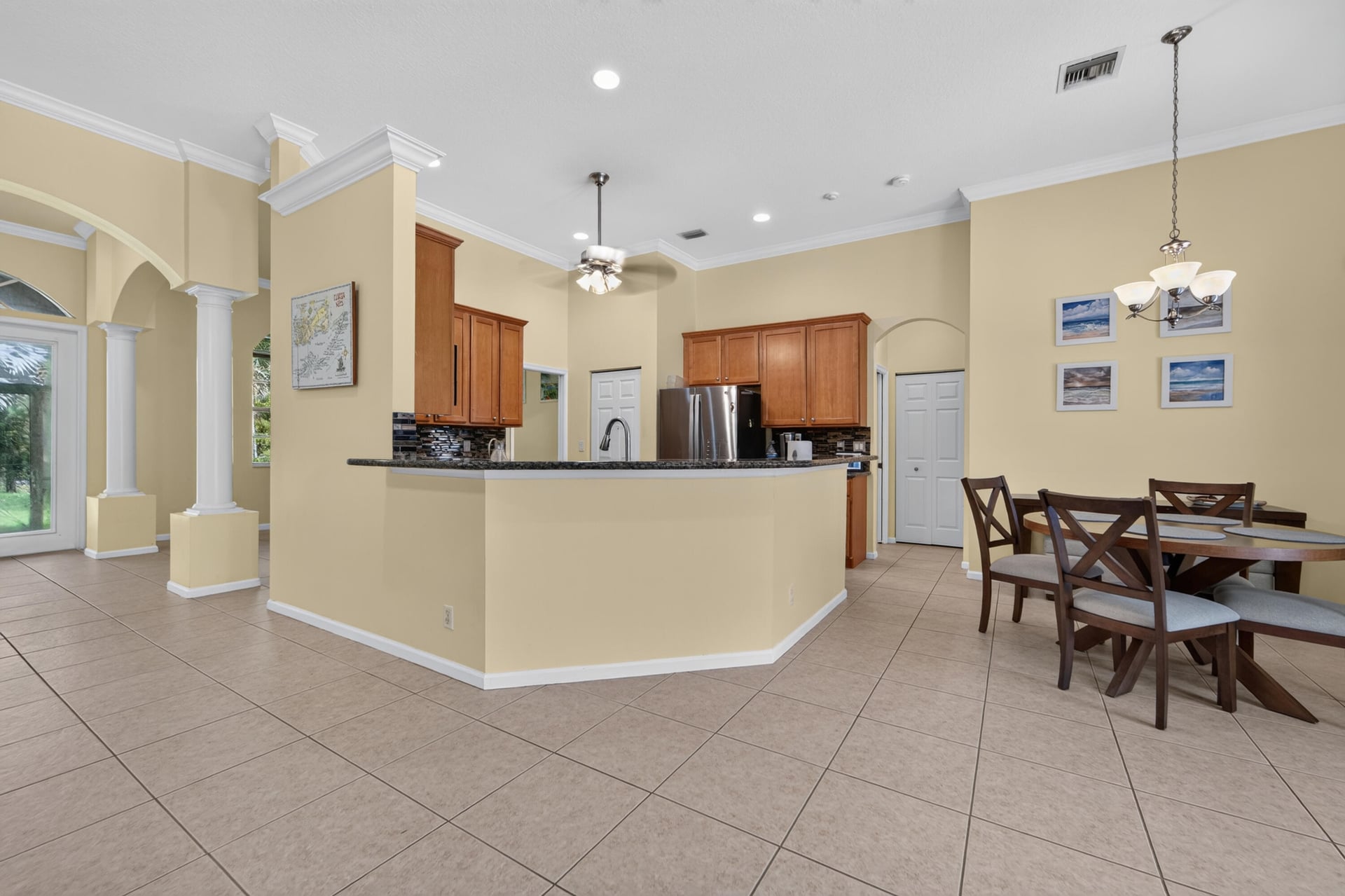 Residence photo 11