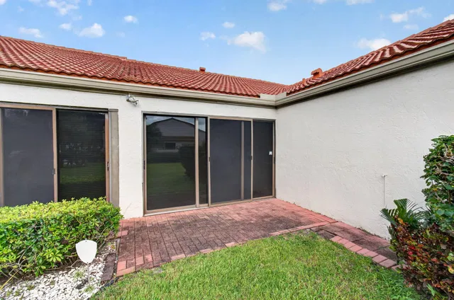 Residence photo 27