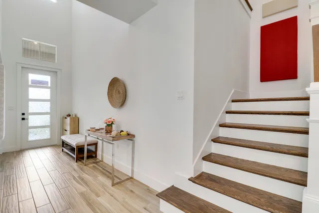 Residence photo 4