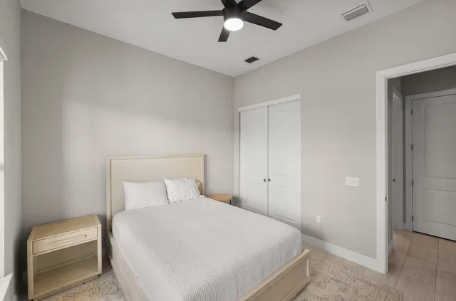 Residence photo 9