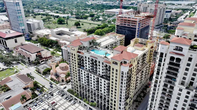 One City Plaza Unit 226 photo 3