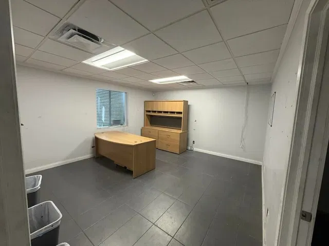 Residence photo 5