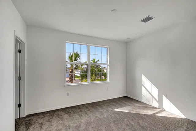  Residence photo 19