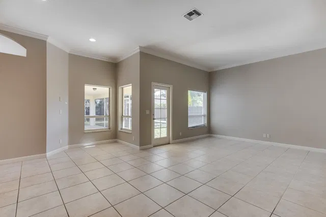  Residence photo 7