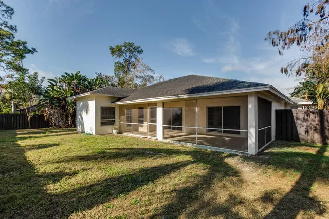  Residence photo 16