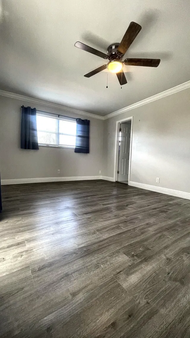 Residence photo 14