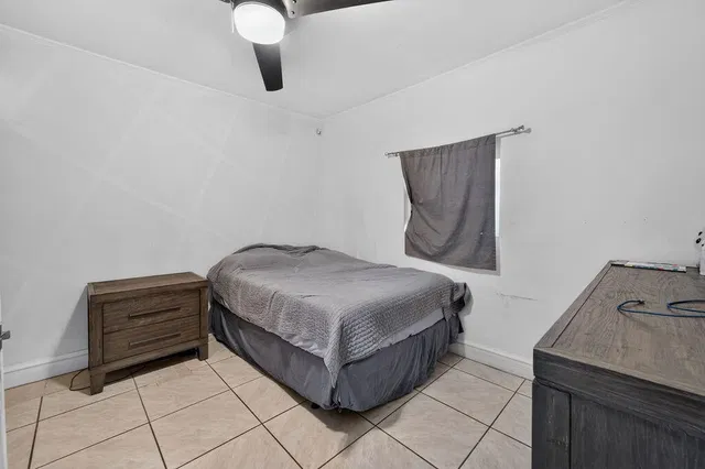 Residence photo 14