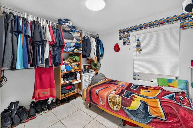 Residence photo 15