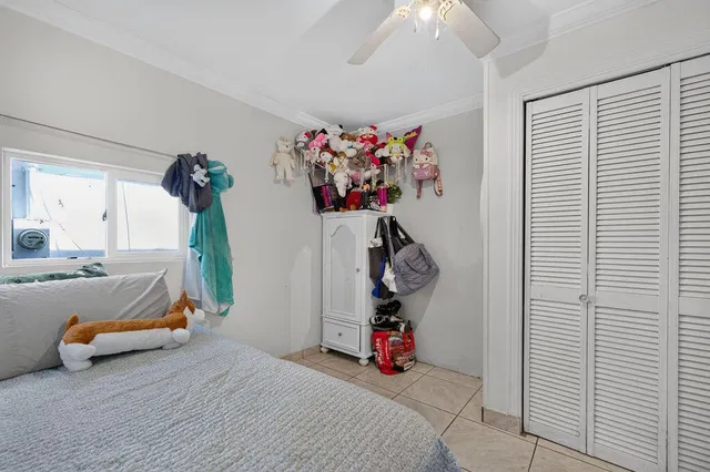 Residence photo 18