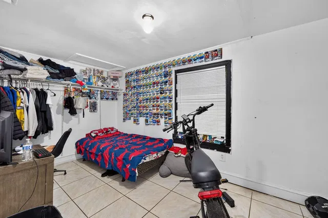 Residence photo 20