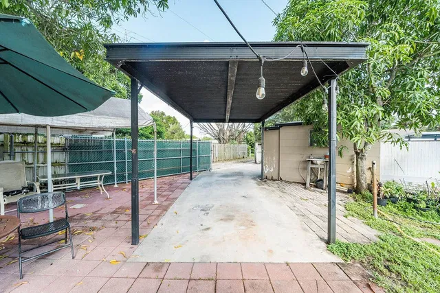 Residence photo 27