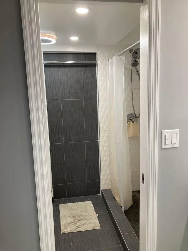 Unit 28B photo 47