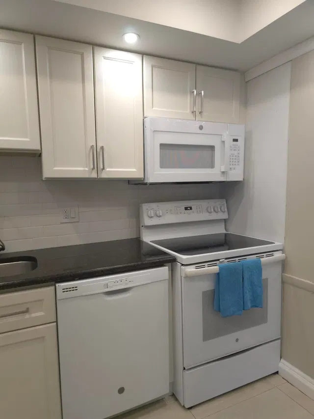  Residence photo 4