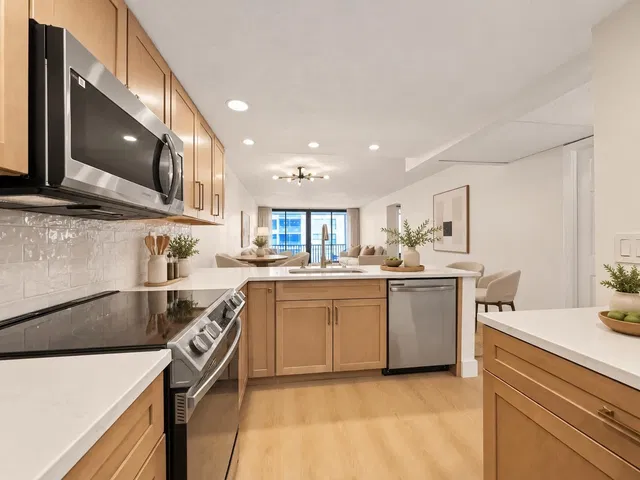 Boca Raton Unit 2050 photo 14