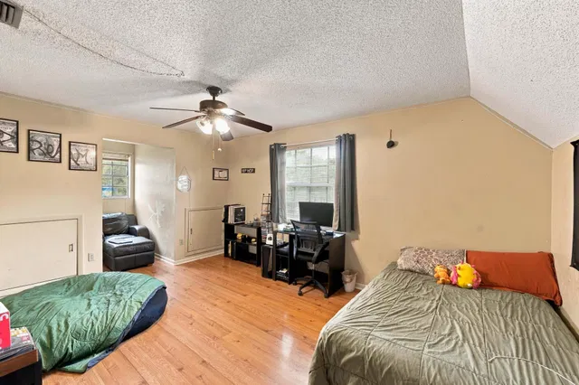 Residence photo 14