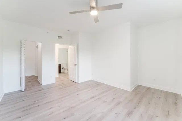 Residence photo 14