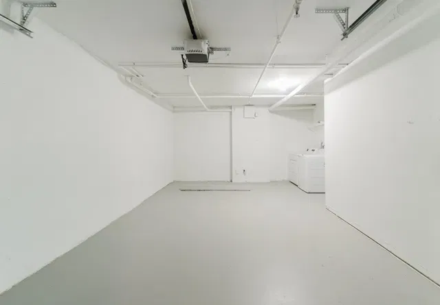 Residence photo 19