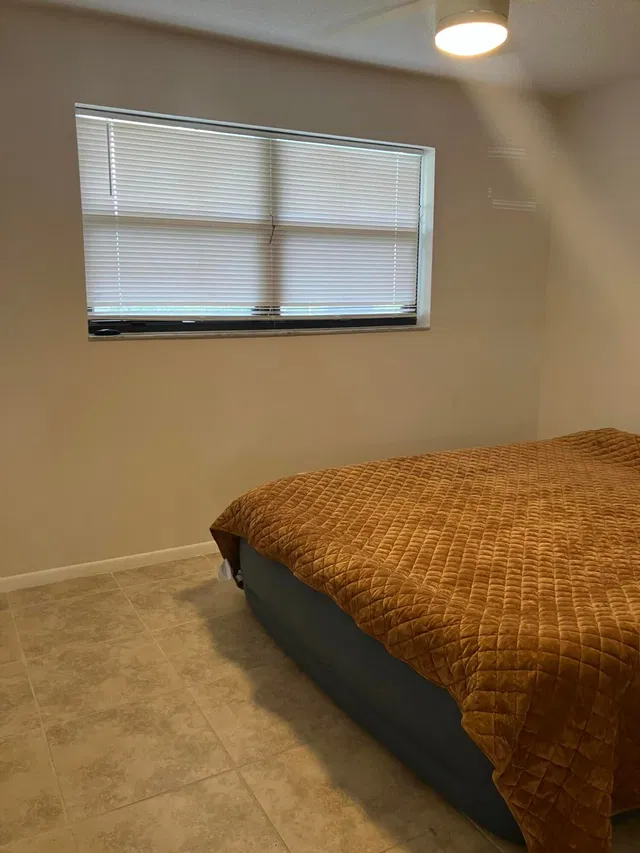 Residence photo 12