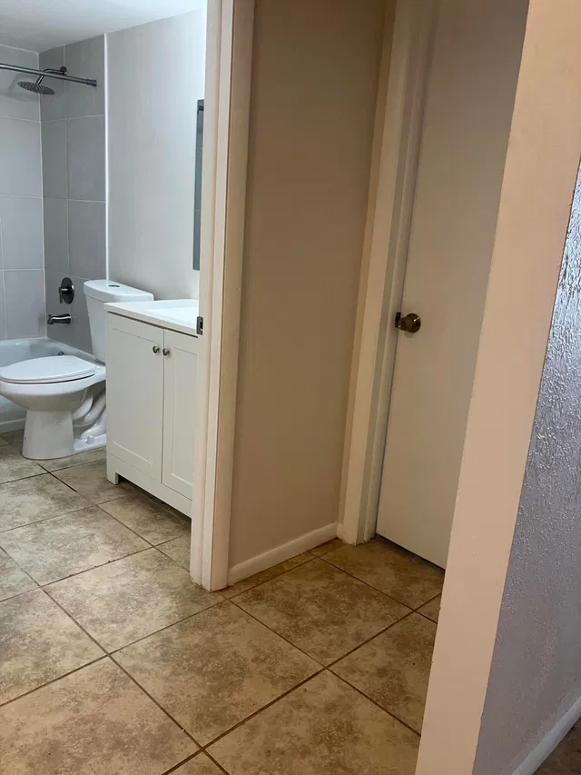 Residence photo 15