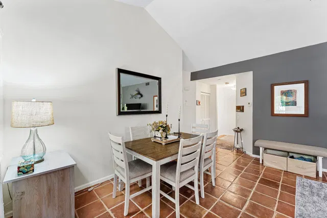 Residence photo 9