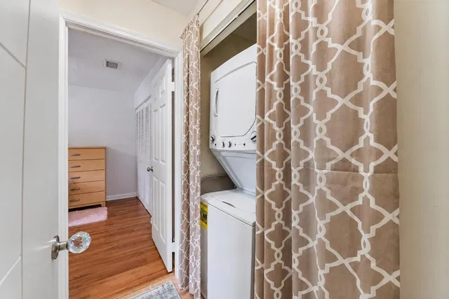 Residence photo 18