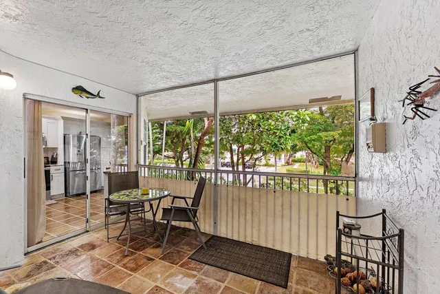 Residence photo 21