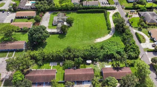 Residence photo 4
