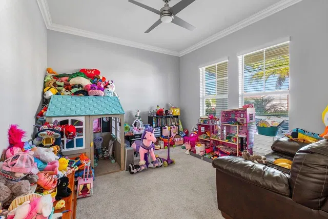 Residence photo 88