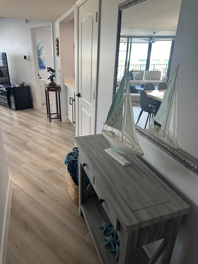 Unit 1903 photo 11