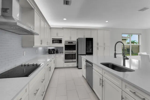 Residence photo 10