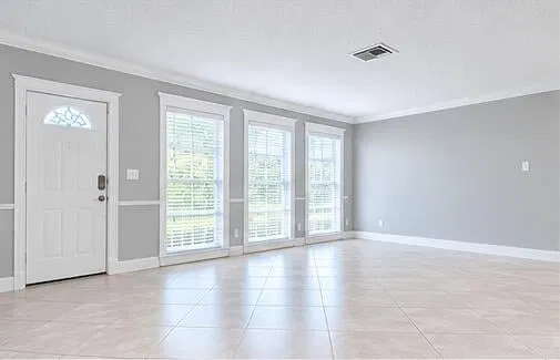Residence photo 2