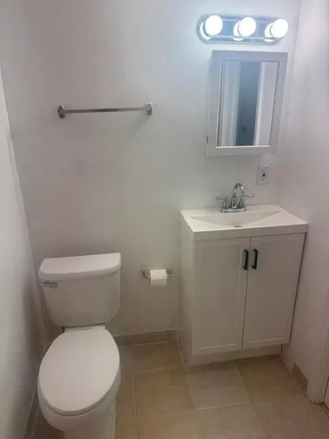Unit 1610 photo 13