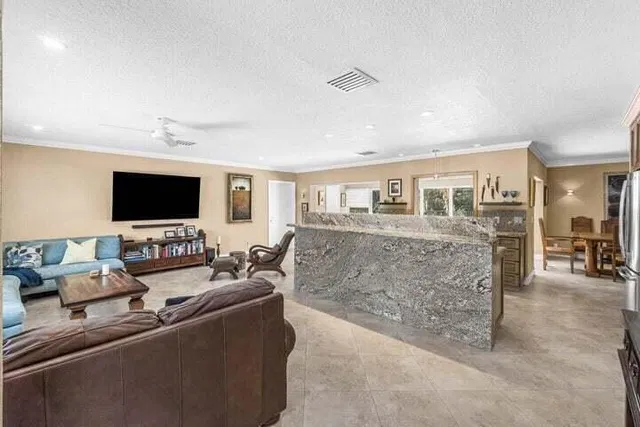 Lake Floresta Park Residence photo 4