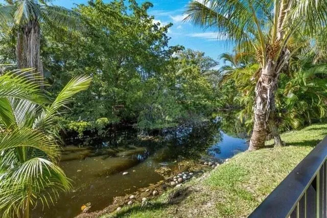 Lake Floresta Park Residence photo 32