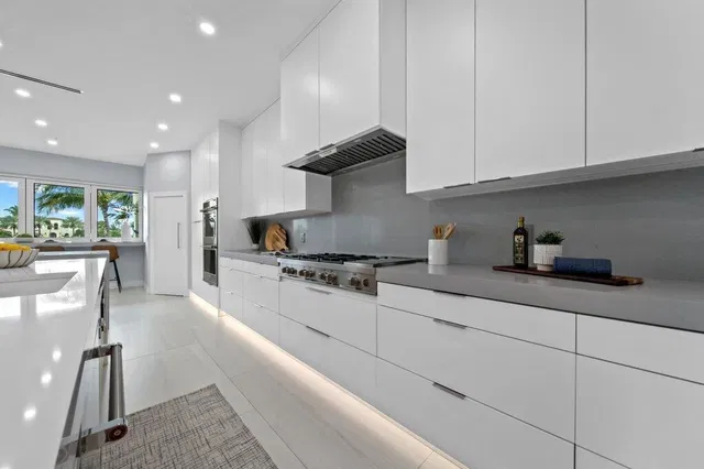 Sailfish Point Residence photo 25