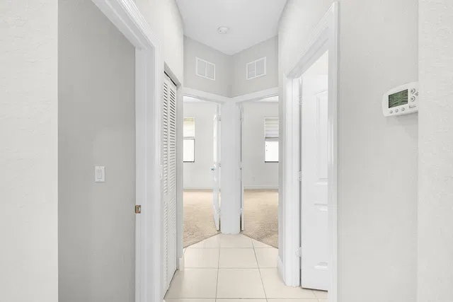Residence photo 22