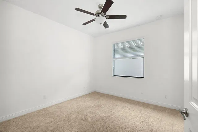 Residence photo 26
