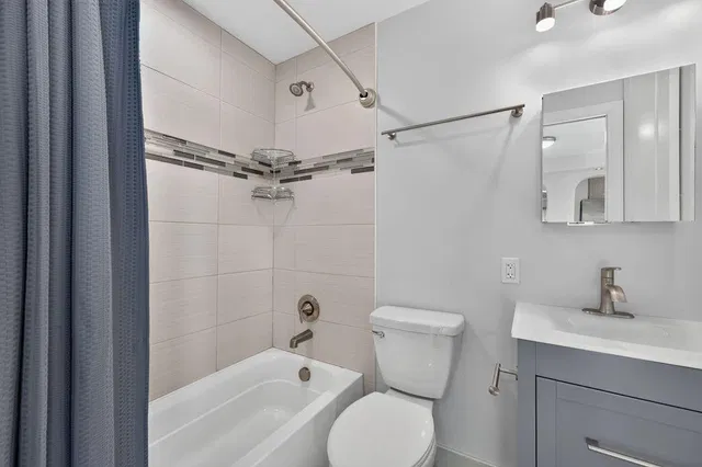 Residence photo 13