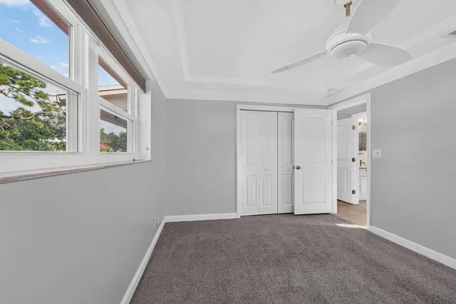 Residence photo 23