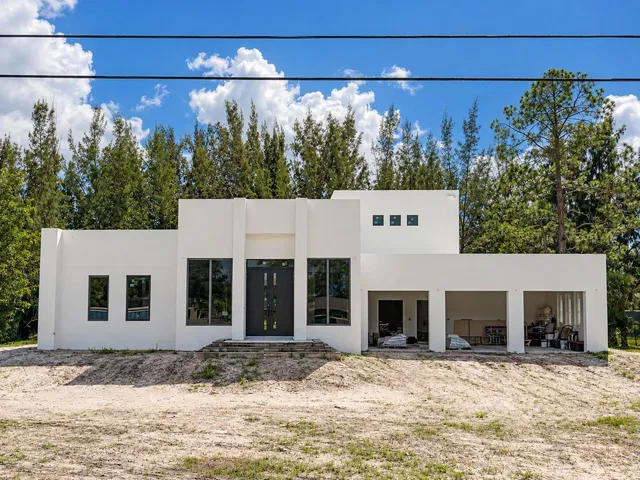  Residence photo 4