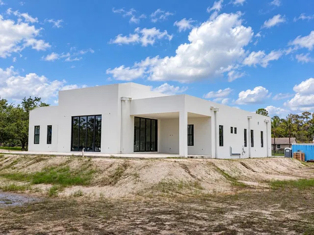  Residence photo 18
