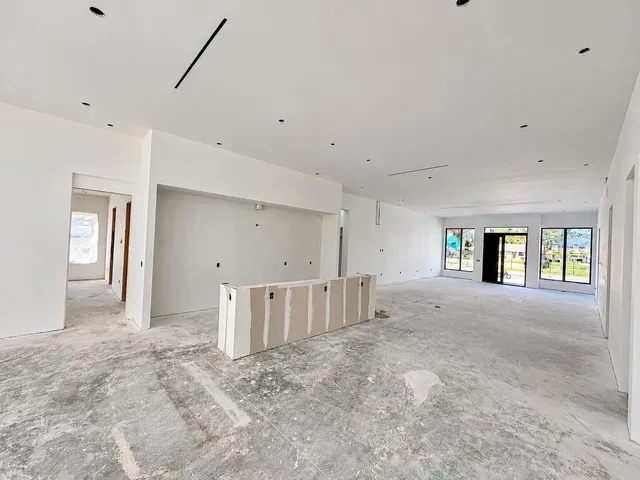  Residence photo 20
