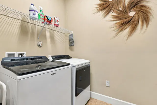  Residence photo 13